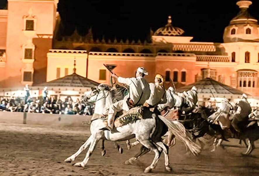 Diner spectacle folklorique Fantasia à Marrakech